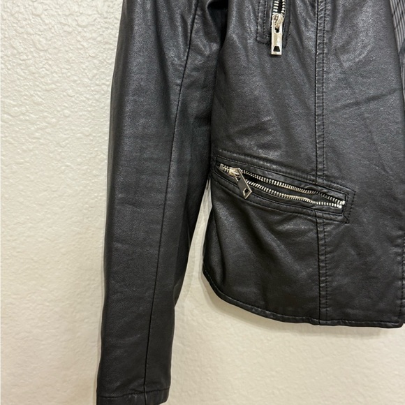 Blank NYC Black Leather Moto Jacket - Picture 3 of 11